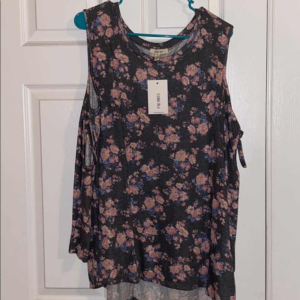 Floral top